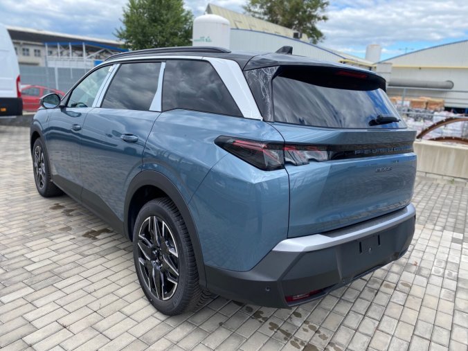 Peugeot 5008, Peugeot 5008 GT Hybrid 145 e-DCS6- CELOROČNÍ PNEU - 2086, barva modrá