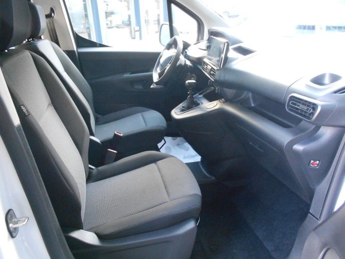Peugeot Rifter, Peugeot Rifter LONG ACTIVE BlueHDi 100 S&S MA, barva bílá