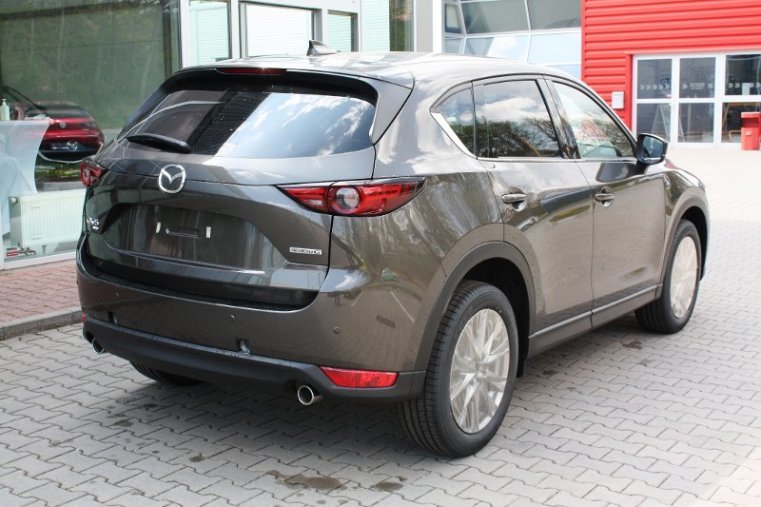 Mazda CX-5, SKYACTIV-G, barva šedá