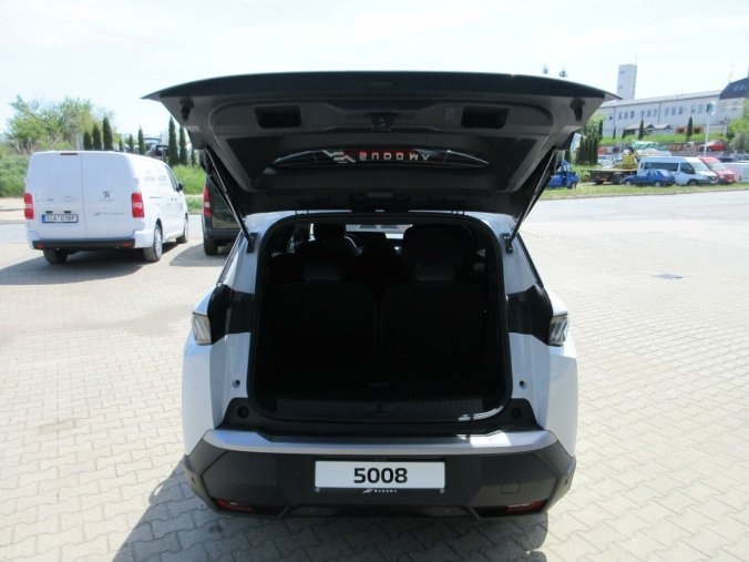 Peugeot 5008, Peugeot 5008 ALLURE Hybrid 145 e-DCS6, barva bílá