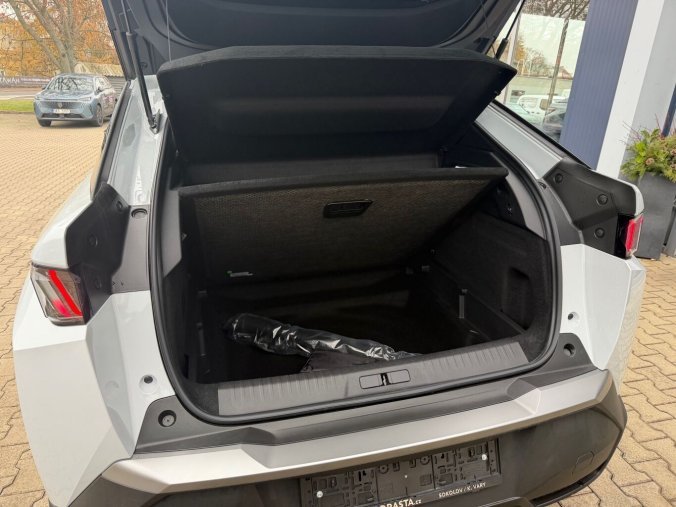 Peugeot 3008, Peugeot 3008 ALLURE Hybrid 145 e-DCS6, barva bílá