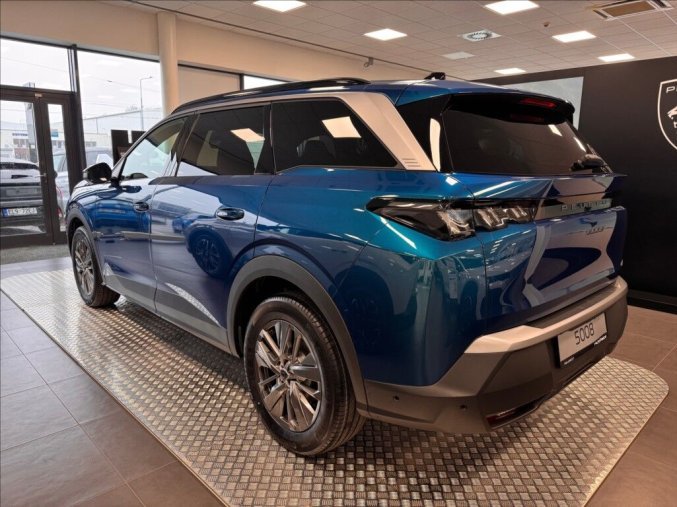 Peugeot 5008, Peugeot 5008 1,2 ALLURE Hybrid 145 e-DCS6, barva modrá