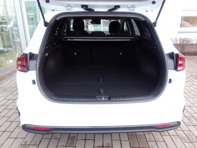 Kia Ceed, SW 1,5 T-GDi TOP 17 BUD MY23, barva bílá