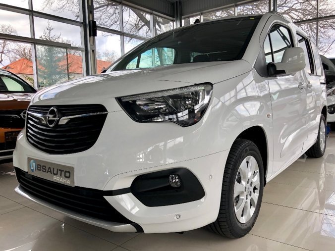 Opel Combo, Innovation 1,2Turbo+ZP zdarma, barva bílá