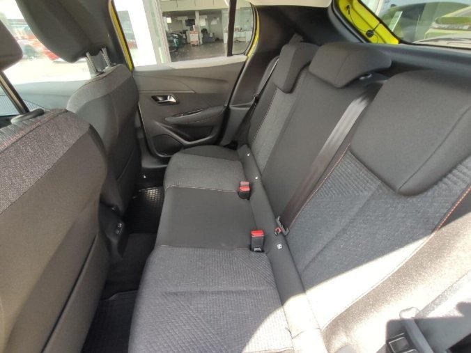 Peugeot 208, Peugeot 208 1.2 100K MAN6 BUSINESS NAVI, barva žlutá