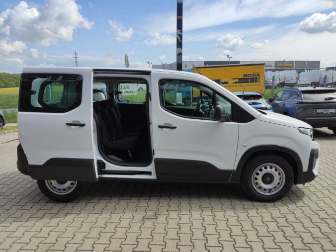 Peugeot Rifter, Peugeot Rifter ALLURE 1.5HDI 100k MAN6 N1, barva bílá