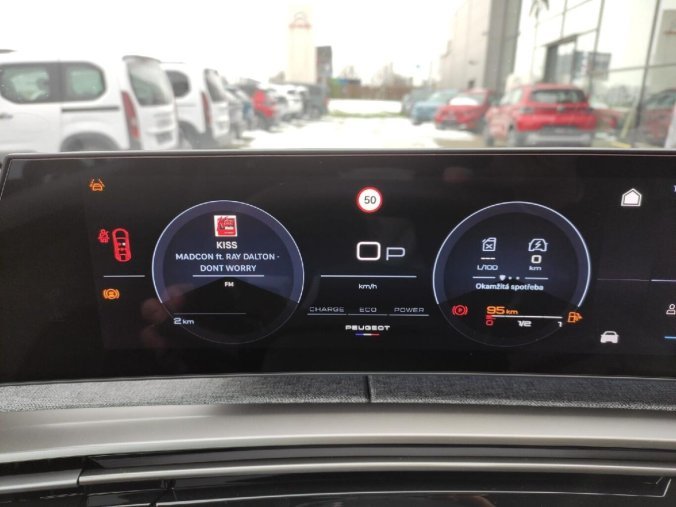 Peugeot 3008, Peugeot 3008 GT 1.2 HY 145k AUT 6, barva modrá