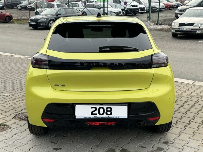 Peugeot 208, Peugeot 208 ALLURE - IHNED K ODBĚRU, barva žlutá