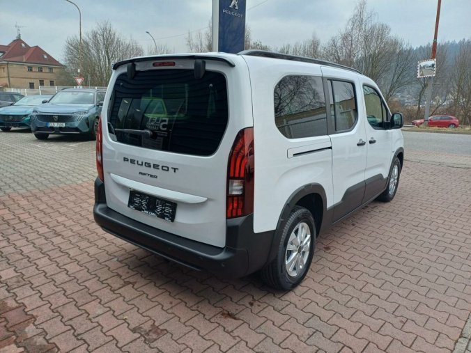 Peugeot Rifter, Peugeot Rifter ALLURE 1.5 BlueHDi 130k, barva bílá