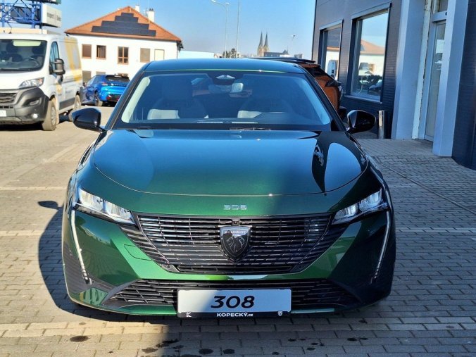Peugeot 308, Peugeot 308 ALLURE PureTech 130  EAT8, barva zelená