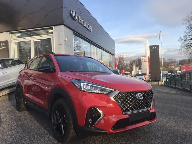 Hyundai Tucson, 1,6 T-GDi 130 kW (95 NAT) 7 st. DCT 4×4, barva červená