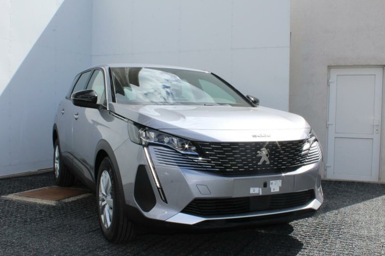 Peugeot 5008, Peugeot 5008 ACTIVE PACK 1.2 automat 130k, barva modrá