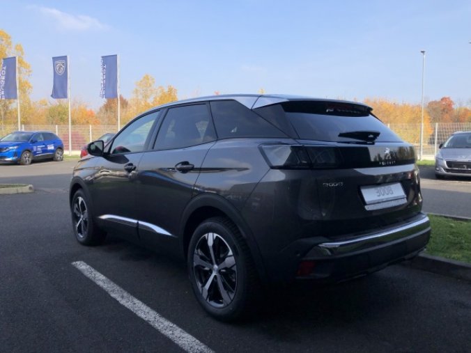 Peugeot 3008, ALLURE 1.5 BHDi 130k EAT8, barva šedá