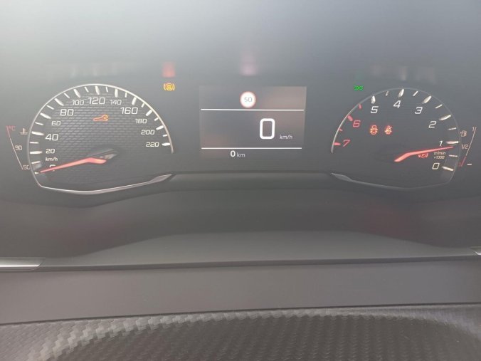 Peugeot 2008, Peugeot 2008 STYLE Hybrid 110 e-DCS6, barva modrá