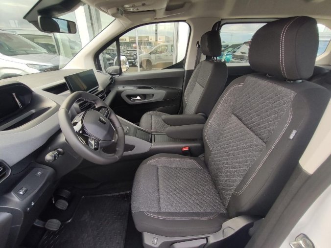 Peugeot Rifter, Peugeot Rifter ALLURE 1.2i 110k MAN6 BENZIN, barva bílá