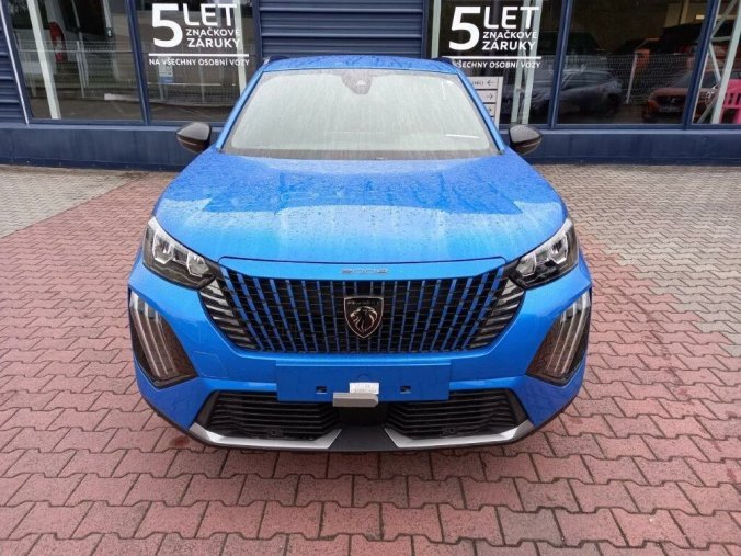 Peugeot 2008, Peugeot 2008 ALLURE 1.2 PureTech 7 let zár., barva modrá