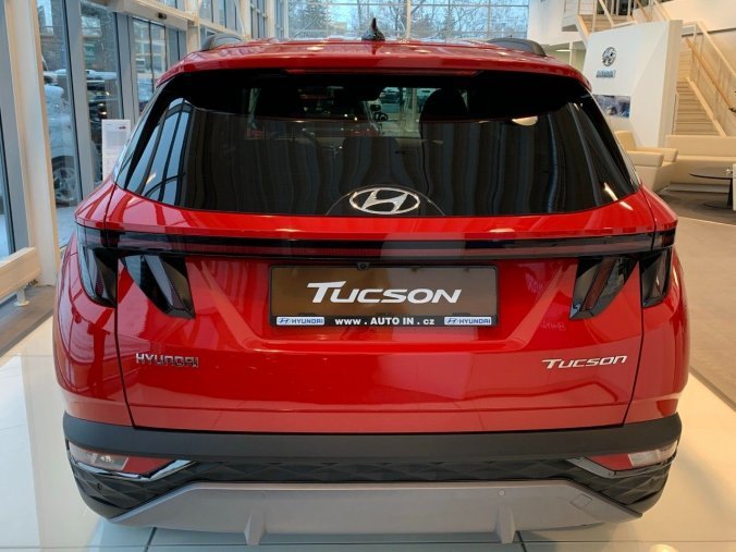 Hyundai Tucson, SUV, Nový Style 1,6 T-GDI 110 KW, barva červená
