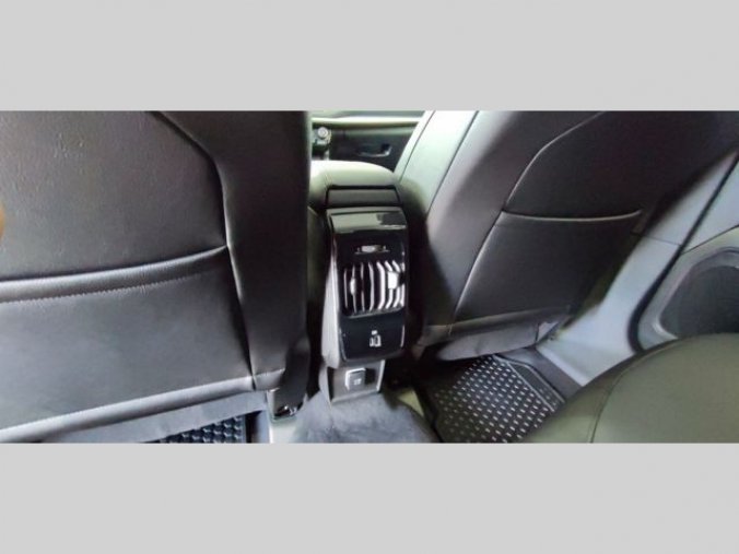 Jeep Compass, S-LIMITED 1.5 e-Hybrid 130k MH, barva bílá