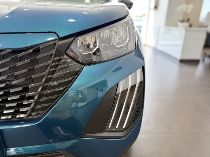 Peugeot 2008, Peugeot 2008 STYLE 100 koní, 7let záruka, barva modrá