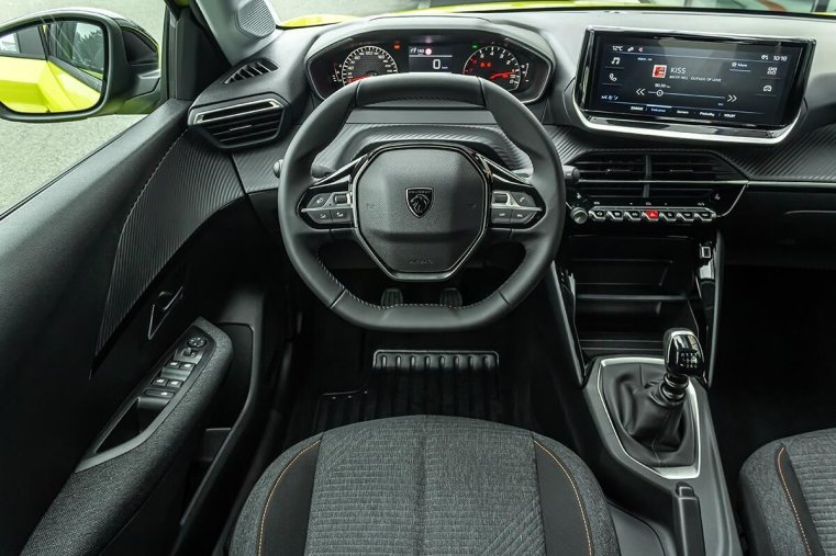 Peugeot 208, Peugeot 208 1,2 STYLE PureTech 100 S&S MAN, barva žlutá