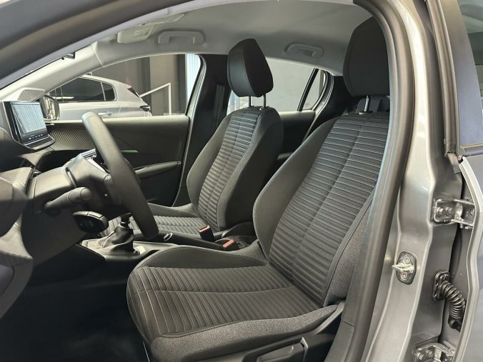 Peugeot 208, Peugeot 208 STYLE PureTech 100 MAN6, barva šedá