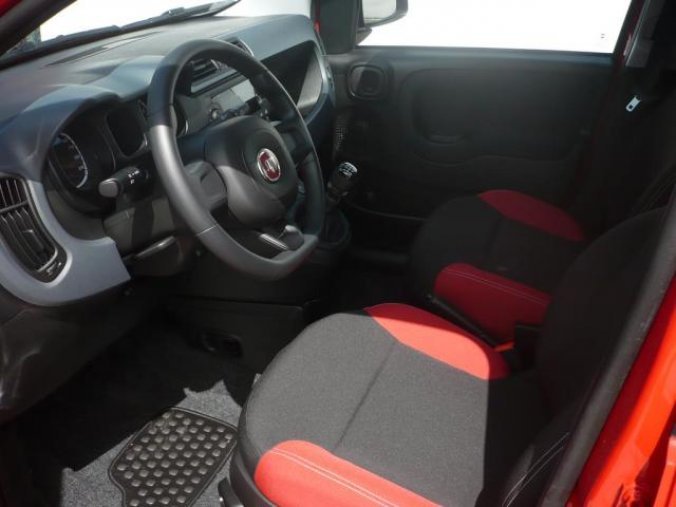 Fiat Panda, 1.2 69k Plus, barva modrá