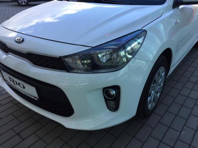 Kia Rio, 1,25 CVVT Comfort, barva bílá
