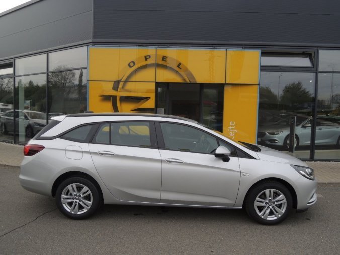 Opel Astra, 120 LET 1.6CDTI 81KW/110K MT6, barva stříbrná