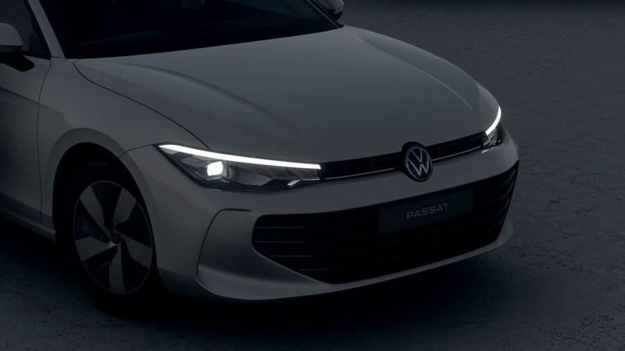 Volkswagen Passat, Passat 1,5 eTSI 110 kW mHEV, barva bílá