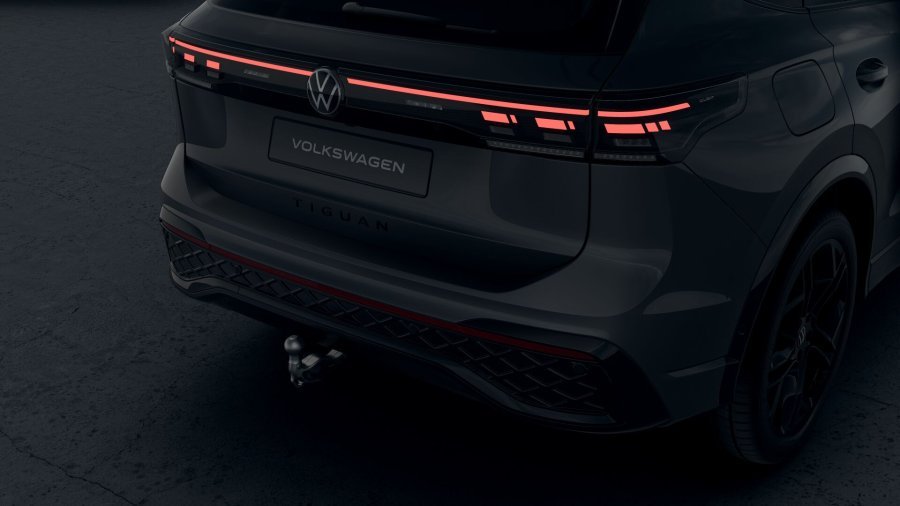Volkswagen Tiguan, Tiguan R-Line People 200 kW eHybrid, barva šedá