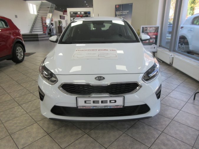 Kia Ceed, 1.6 CRDi Fresh winter, barva bílá