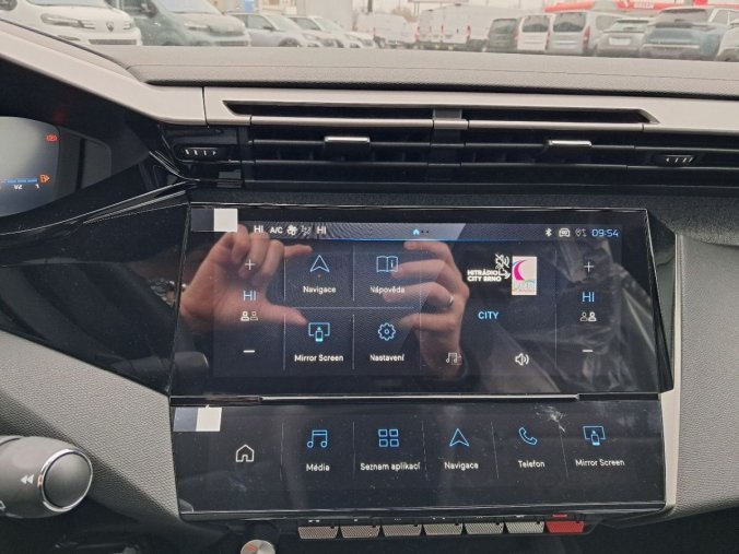 Peugeot 308, Peugeot 308 SW ALLURE Hybrid 145 e-DCS6, barva bílá