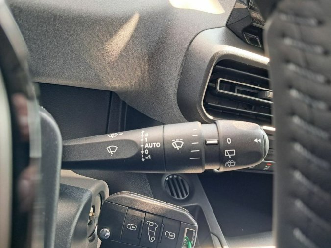 Peugeot Rifter, Peugeot Rifter LONG ALLURE BlueHDi 130 S&, barva šedá
