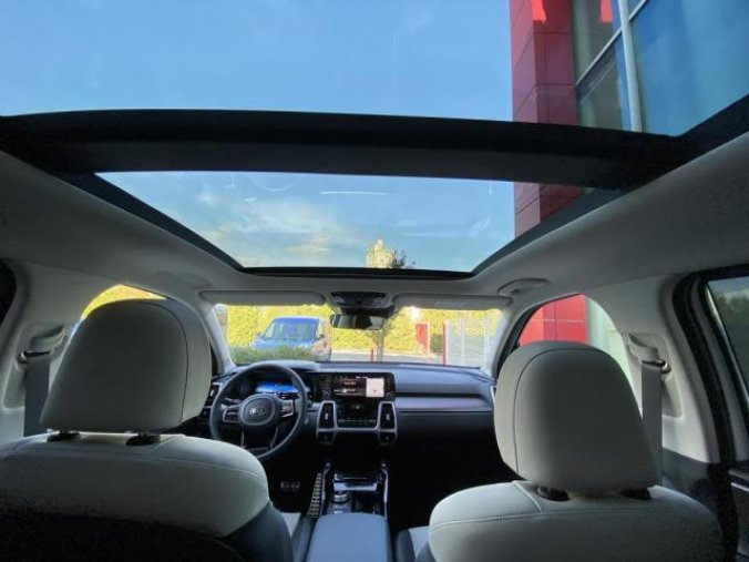 Kia Sorento, 2,2 CRDi 4x4 8DCT TOP MY21, barva bílá