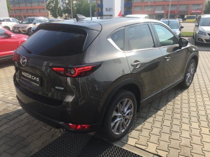 Mazda CX-5, 2,0 Skyactiv-G165, barva šedá