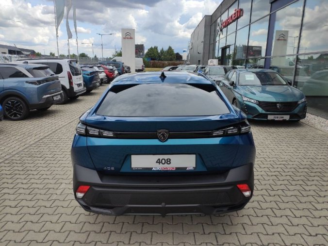 Peugeot 408, Peugeot 408 ALLURE 1.2 145k AUT6, barva modrá