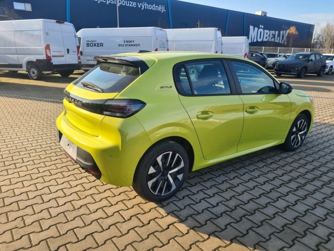 Peugeot 208, Peugeot 208 208 STYLE PureTech 100 S&S MAN6, barva žlutá