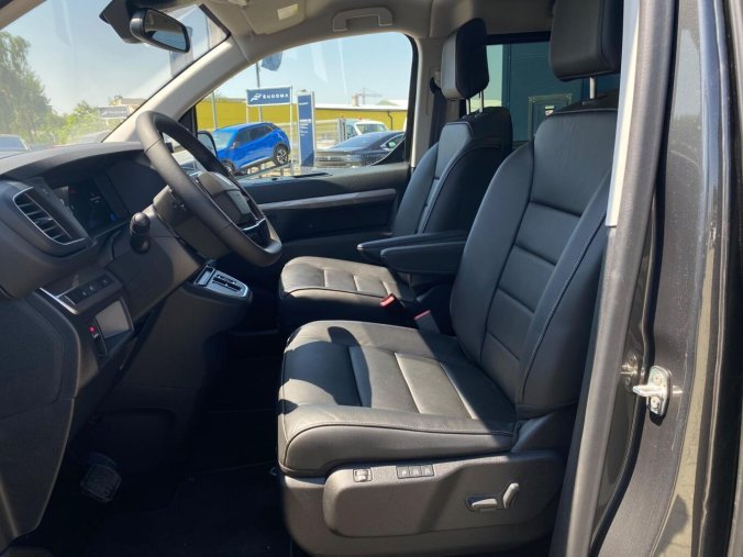 Peugeot Traveller, Peugeot Traveller Allure L3 2.2 BHDi 180 EAT8, barva šedá