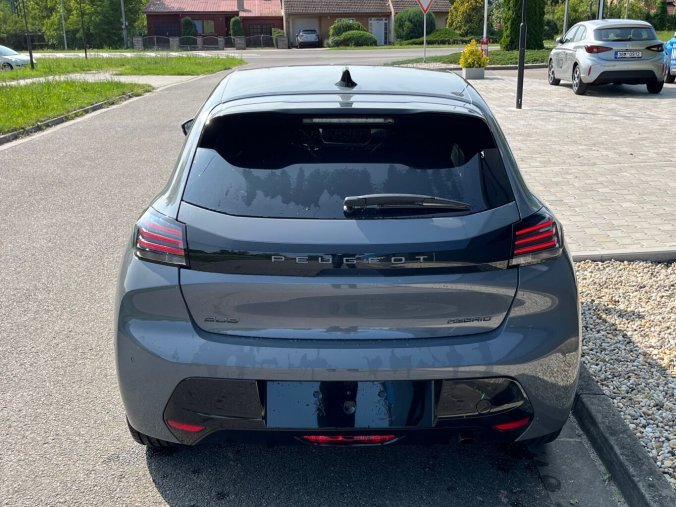 Peugeot 208, Peugeot 208 ALLURE Hybrid 110 e-DCS6, barva šedá