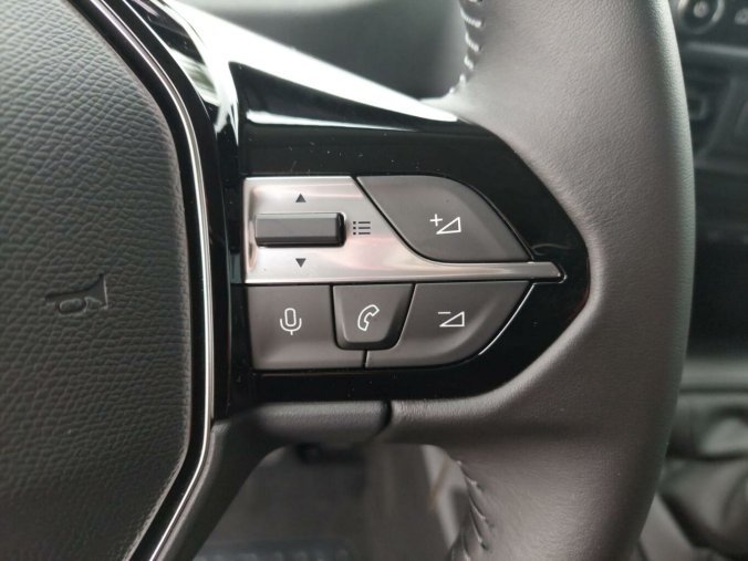 Peugeot Rifter, Peugeot Rifter ALLURE BHDi 100k MAN6 hom.N1, barva bílá