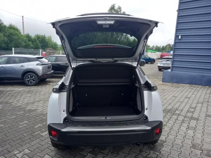 Peugeot 2008, Peugeot 2008 BUSINESS Turbo 100k MAN6, barva bílá