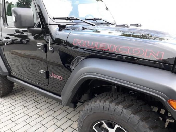 Jeep Wrangler, 2,0T 270 PS Rubicon SKLADEM, barva šedá