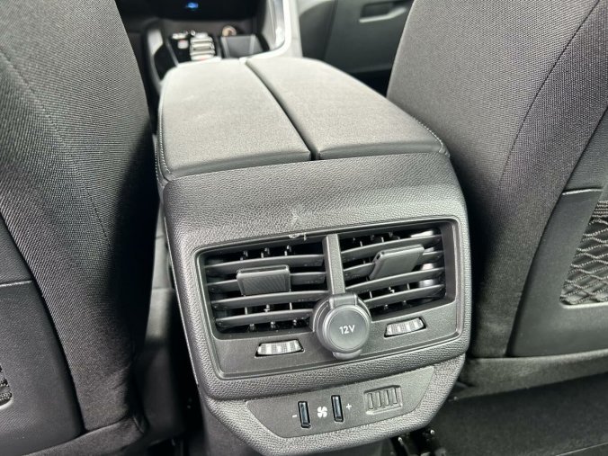 Peugeot 5008, Peugeot 5008 Active Pack 1.5 BlueHDi EAT8, barva šedá
