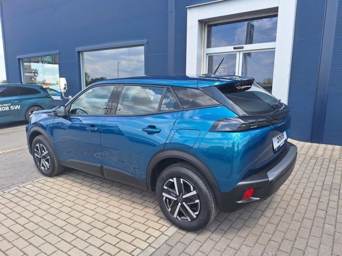 Peugeot 2008, Peugeot 2008 STYLE PureTech 100 M6, barva modrá