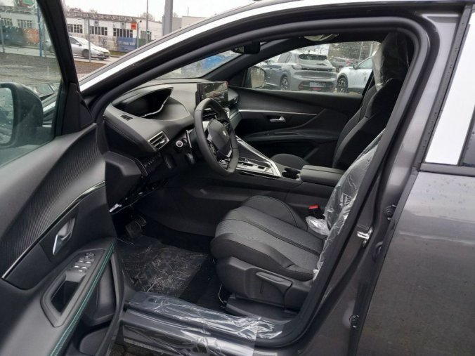 Peugeot 5008, Peugeot 5008 Allure Pack BlueHDI 130 S&, barva šedá
