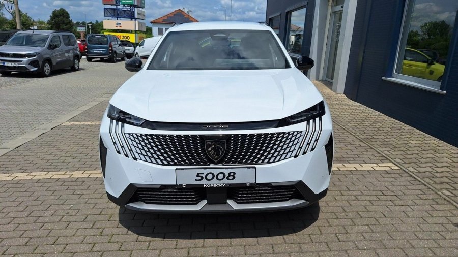 Peugeot 5008, Peugeot 5008 ALLURE Hybrid 145 e-DCS6, barva bílá