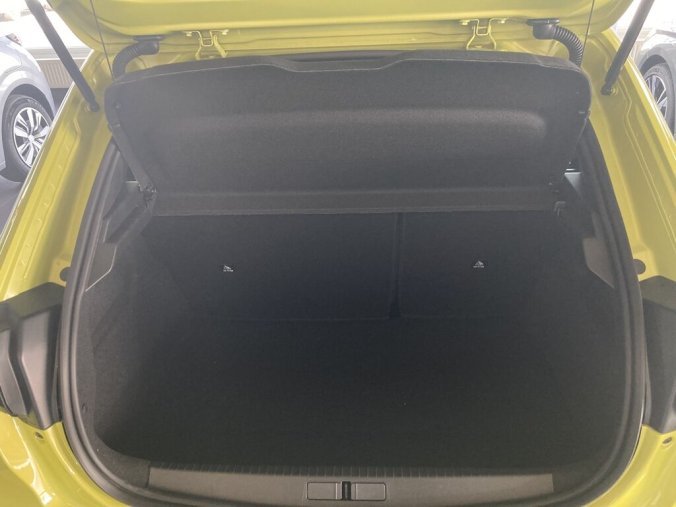 Peugeot 208, Peugeot 208 ALLURE PureTech 100 S&S MAN6, barva žlutá